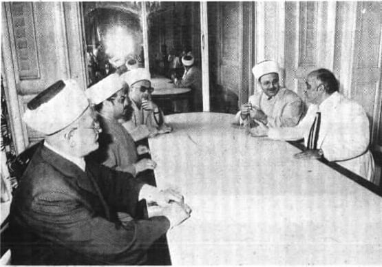 في الذكرى الخمسين لاندلاع الحرب الأهلية اللبنانية: مبادرات السلام في الحرب والسلم (1975 -2025): المصالحة المؤجلة