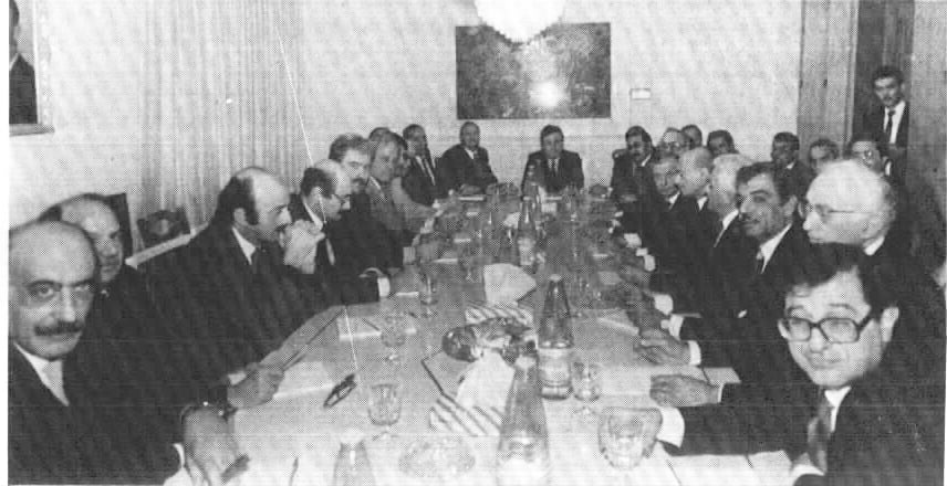 في الذكرى الخمسين لاندلاع الحرب الأهلية اللبنانية: مبادرات السلام في الحرب والسلم (1975 -2025): المصالحة المؤجلة