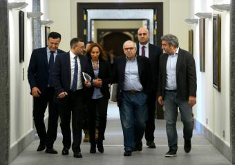 لبنان يبدأ إصلاحات مصرفية لحماية الودائع