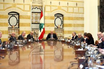 جلسة حكومية في بعبدا... سبقها لقاء ثنائي بين عون وسلام