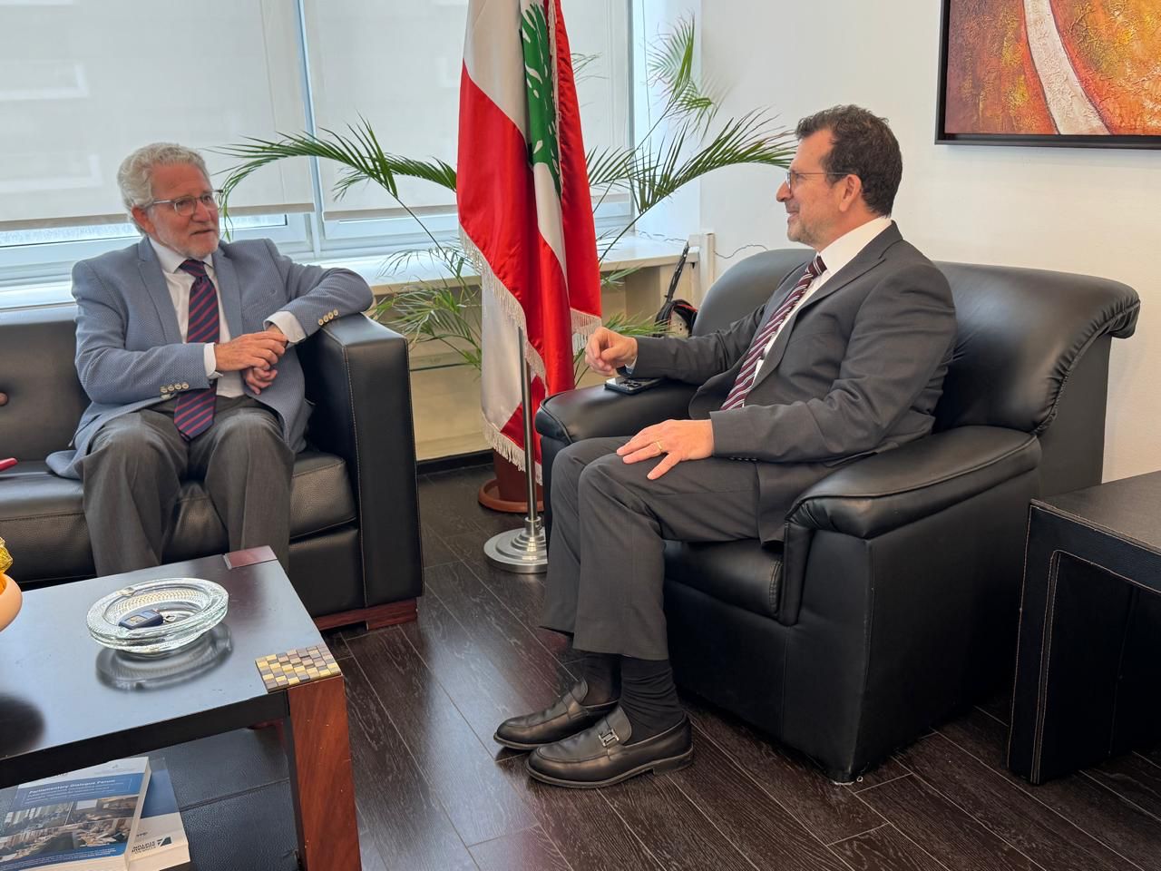 شحادة يلتقي السفير الإسباني.. ولقاءات جانبية أخرى