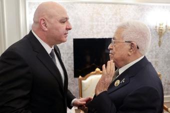 عباس في بيروت: حوار لبناني فلسطيني حول السلاح