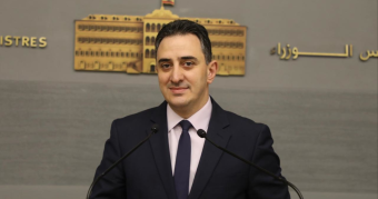 الحاج: زيادة الرواتب للعسكريين لن تُغطي أثر رفع أسعار المحروقات