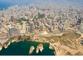 الإماراتيون يتوافدون تباعاً والسعوديون يعاينون الوضع
