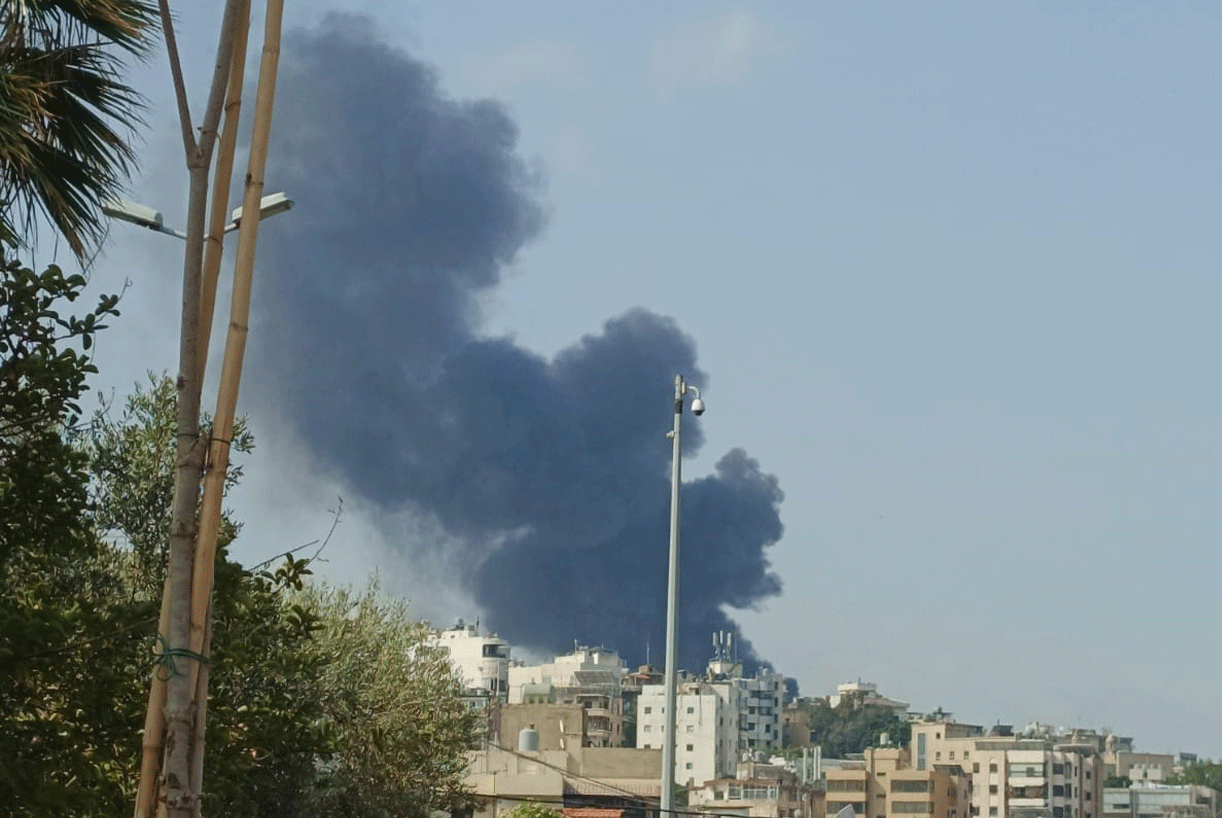بالفيديو والصور: انفجار في محطة محروقات في بعبدا