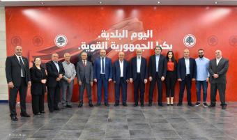 جعجع يستقبل مجلسي بطلون وبمهريه البلديين في معراب