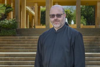 انتخاب الأب مكرزل رئيسًا جديدًا لجامعة الروح القدس