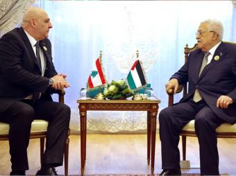 عباس يضم أمن السفارة في لبنان إلى الأمن الوطني الفلسطيني