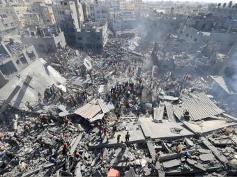 إسبانيا تعلن إسقاط 12 طناً من المساعدات على غزة