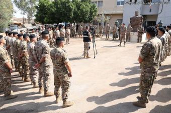 بالصور: قائد الجيش بالنيابة يتفقد عددًا من الوحدات المنتشرة في الجنوب