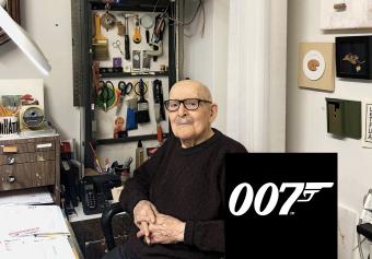 وفاة مصمّم شعار أفلام جيمس بوند "007"
