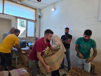 بالصور - الريجي تتسلم محصول التبغ في بلدة عدشيت الجنوبية