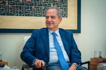 الصدي يبحث في أبو ظبي سبل الاستثمار في قطاع الطاقة اللبناني