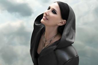 يارا لابيدوس والصدى الأبعد (تصوير Alfredo Piola)