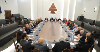 الكتائب: الاعتراف الرسمي بمشروع بشير الجميل تكريس لسيادة الدولة ووحدة المؤسسات