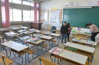 المدارس باتت مجبرة على التصريح عن كامل الأموال التي تتقاضاها بالدولار