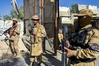 باكستان وأفغانستان تمددان وقف إطلاق النار قبيل بدء محادثات بالدوحة
