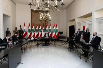 "الأعلى للدفاع" يستمع إلى تقارير أمنية عن اغتيالات ويُقرّر إجراءات استباقية
