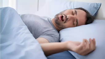عادات نوم تسبب شيخوخة الدماغ