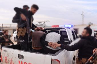 بالصور - الداخلية السورية تلقي القبض على خلية لداعش في حلب