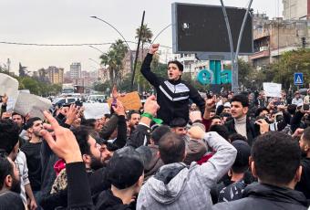 انتفاضة علوية تطرح مسألة النظام: "الساحل بدّو فدرالية"