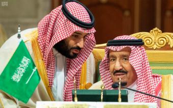 الملك سلمان وولي العهد يبعثان برقيتي تهنئة للرئيس عون بمناسبة الاستقلال