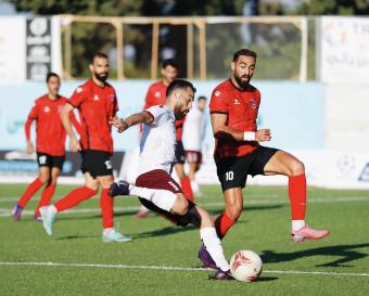 النجمة يسقط في فخ التعادل أمام التضامن صور