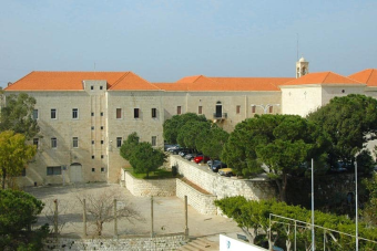دير سيدة اللويزة - زوق مصبح