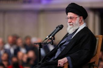 إيران... التظاهرات المناهضة للنظام تكتسب زخمًا كبيرًا