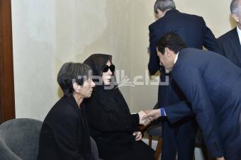 بالصور: السيدة فيروز ودّعت نجلها الأصغر هلي في مأتم حاشد في المحيدثة - بكفيا