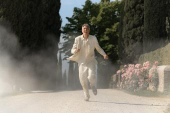 لقطة من فيلم "Jay Kelly"
