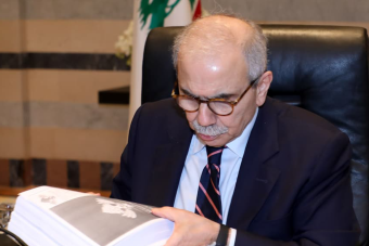 سنة على تكليف نواف سلام: سياسة الصلابة في بلد التسويات!