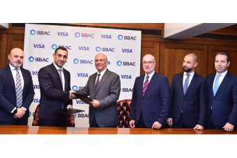 BBAC يوقّع شراكة مع Visa كمزوّد حصري للبطاقات
