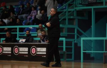 روني فرح مدرب فريق حبوب