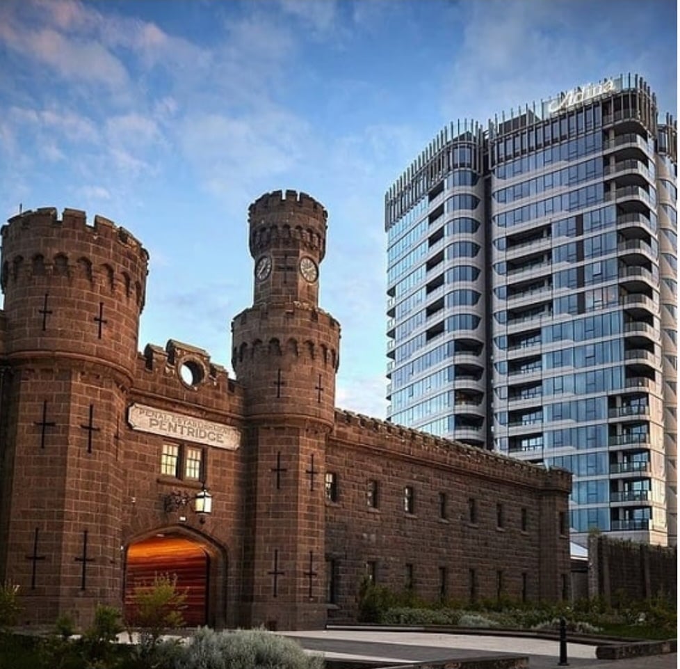 سجن تاريخي يتحول إلى فندق 5 نجوم