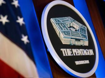 البنتاغون: القوات الأميركية تحتجز سفينة في المحيط الهندي