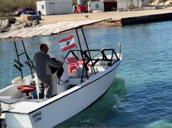 غرق مركب صيد وبحث عن مفقود