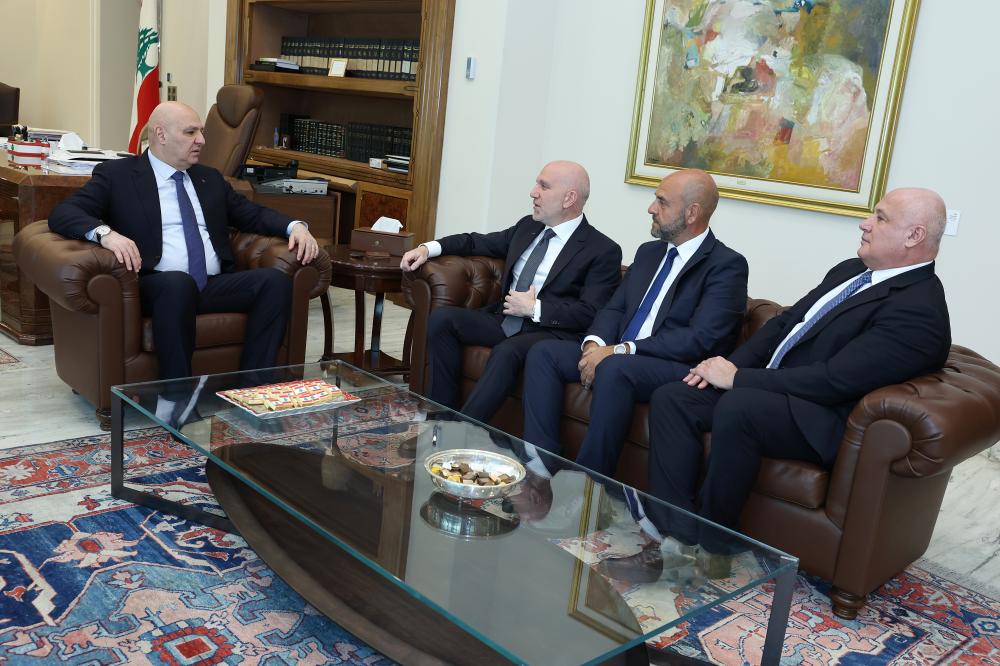 دعوة الرئيس لإطلاق فيلم 