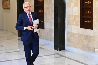 البساط يحذر من استغلال الضرائب لزيادة الأسعار