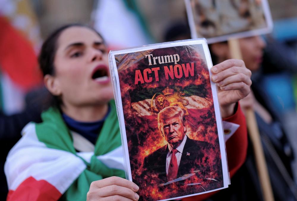 واشنطن تُحاصر طهران بالضغوط عشية جنيف