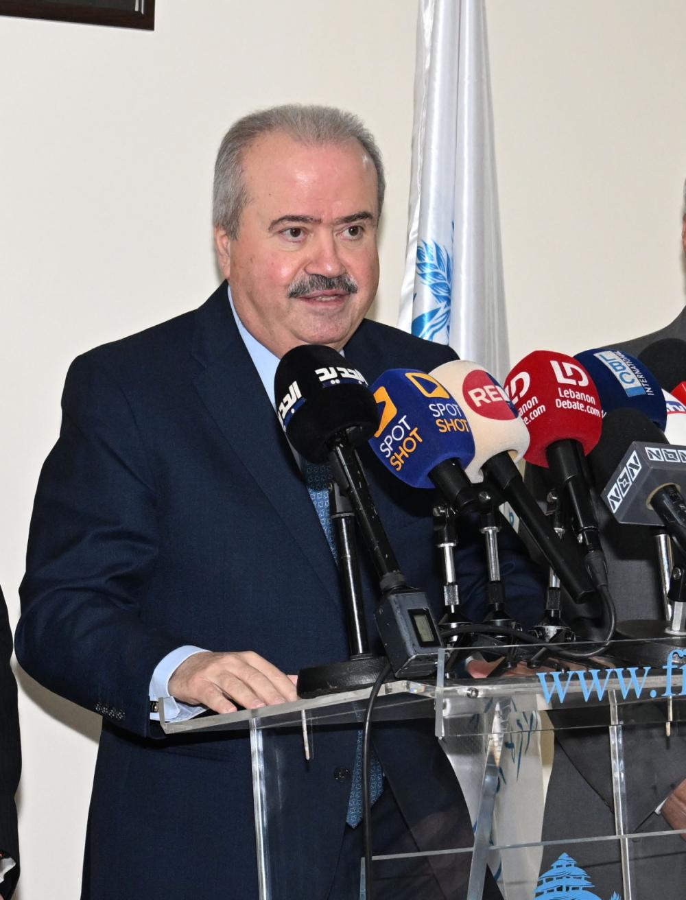 لبنان يتحضر لاجتماع 