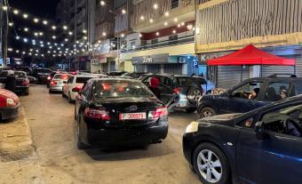 السخط كبير ويكبر: بيئة "الحزب" تنتقد مغامرته علنًا