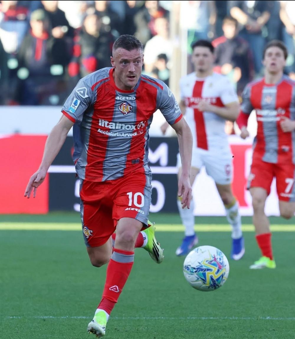 من الكفاح إلى النجومية