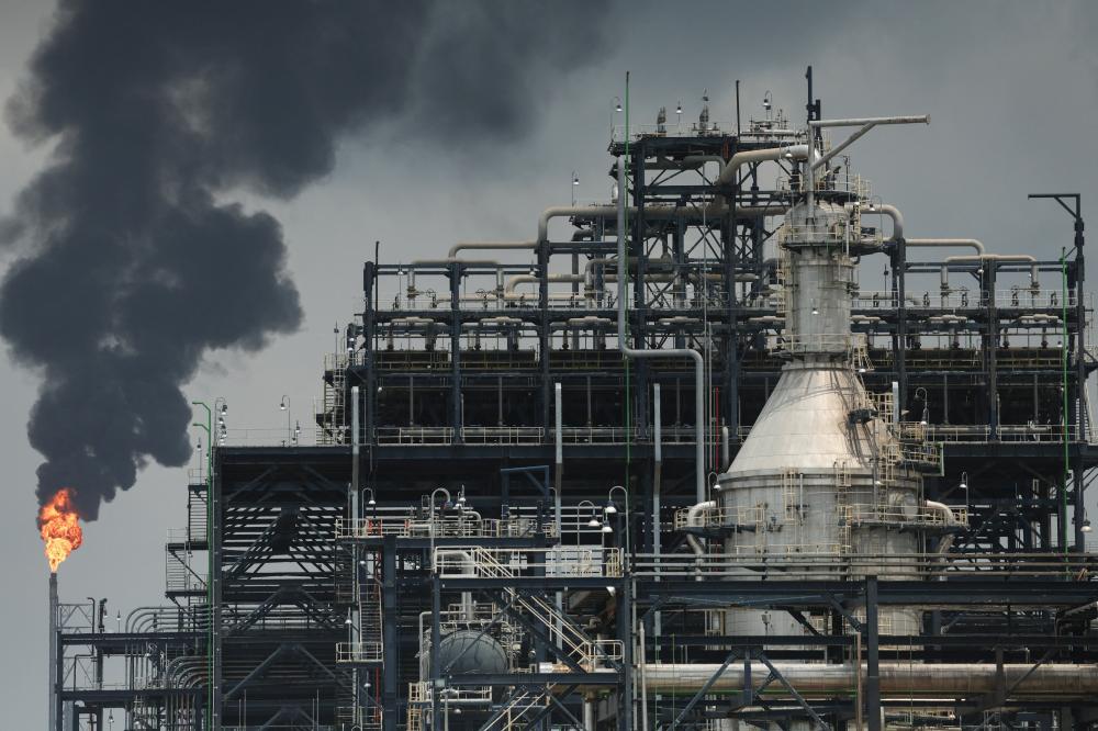 تعرفة المولّدات سترتفع تبعًا لسعر الفيول وكهرباء الدولة أمام خيارات أحلاها مرّ