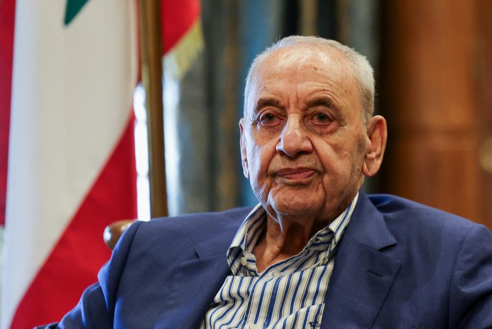 نبيه بري لا يريد انتخابات… يريد وقتًا