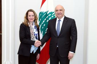 الرئيس عون يبحث مع عيسى الخوري في الإجراءات للحدّ من إقفال المصانع