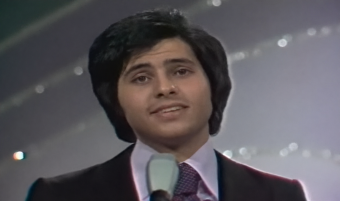 الفنان هاني شاكر شابًّا