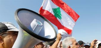 "يومٌ" يكشف معاناة لقمة العيش