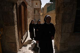 مسيحيو القدس بين القلق والإصرار بعد اعتداء يهودي متطرف على راهبة فرنسية
