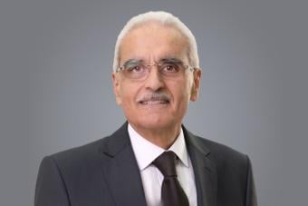 يزبك: ممنونينك سيد عراقجي لقد حررناك من غيرتك على لبنان